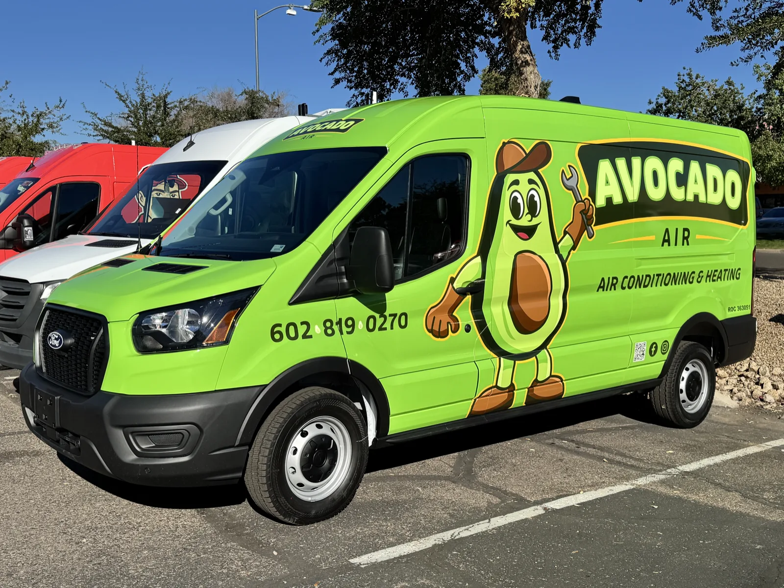 Avocado Air Van - Van wrap