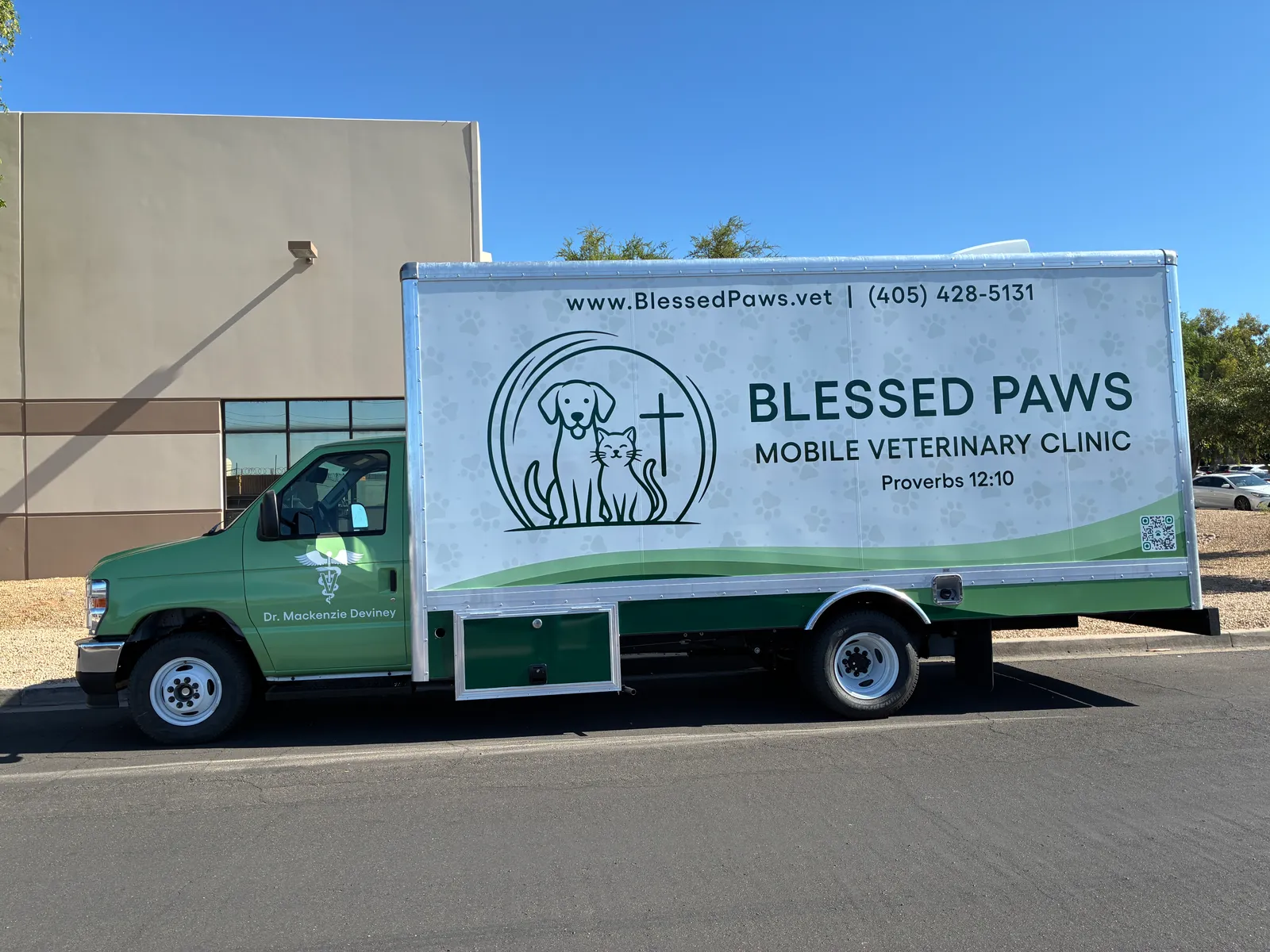 Blessed Paws Mobile Vet Clinic - Truck wrap